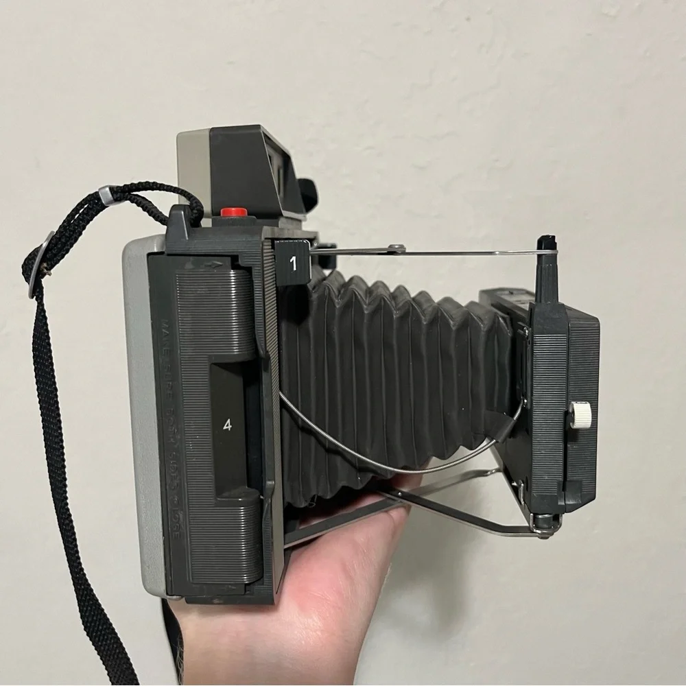 Polaroid land camera